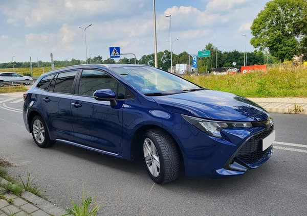 Toyota Corolla cena 64400 przebieg: 169000, rok produkcji 2019 z Szczytna małe 631